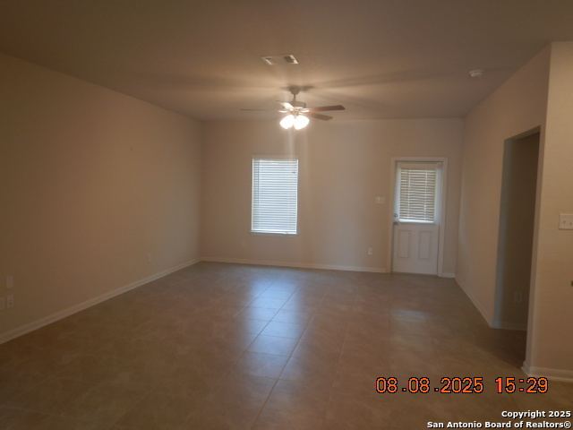 Listing photo id 8 for 4502 Westbourne Way