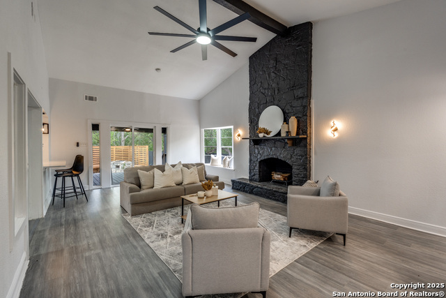 Image 3 of 12 For 11915 Los Cerros