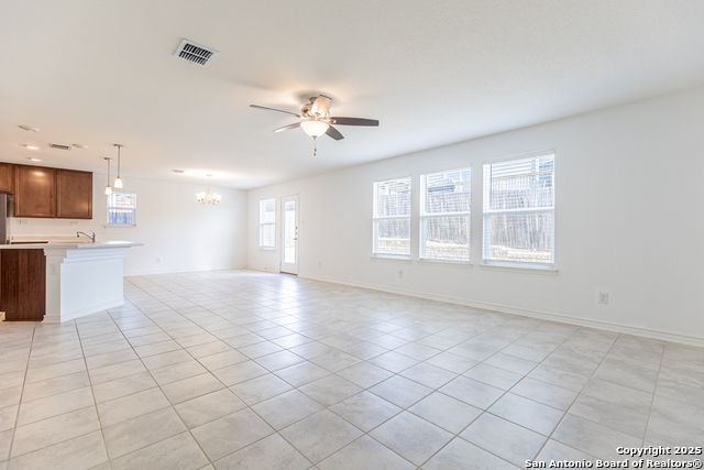 Listing photo id 11 for 11205 Plaudit