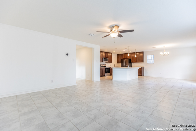 Listing photo id 12 for 11205 Plaudit