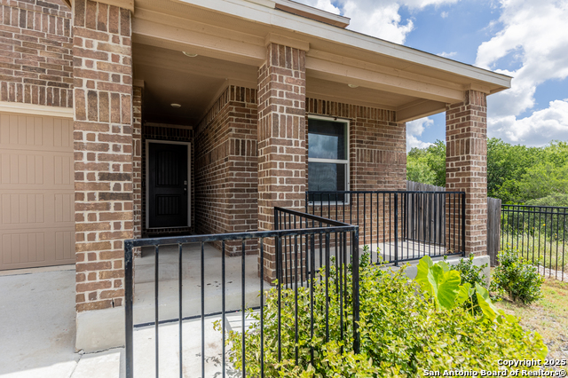 Listing photo id 1 for 11205 Plaudit