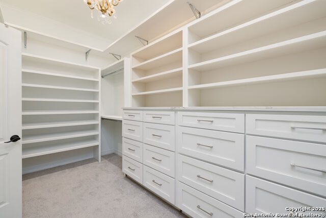 Image 11 of 25 For 17 Burnham Gln