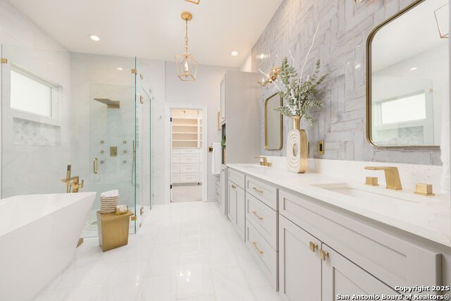 Image 7 of 25 For 17 Burnham Gln