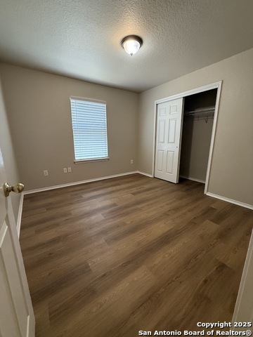 Image 16 of 30 For 8418 Dusty Ridge