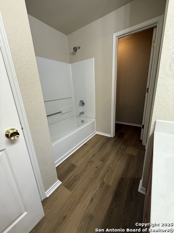 Image 21 of 30 For 8418 Dusty Ridge