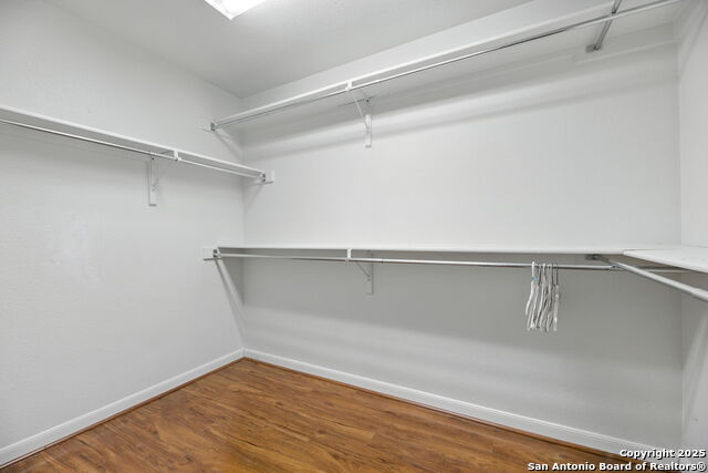 Image 24 of 41 For 448 Shayla  