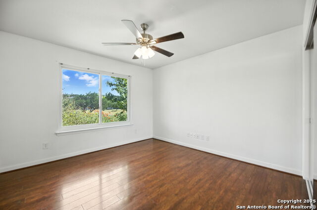 Image 28 of 41 For 448 Shayla  