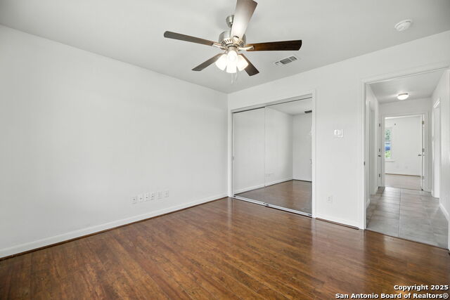 Image 29 of 41 For 448 Shayla  