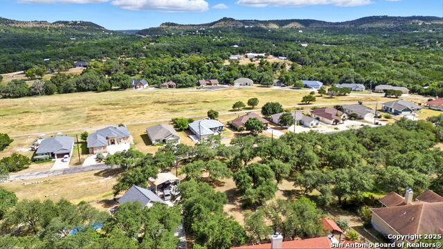 Image 36 of 41 For 448 Shayla  