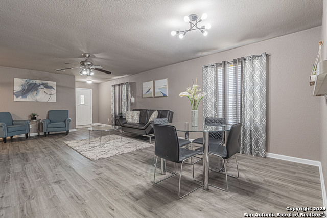 Image 12 of 35 For 7911 Saratoga