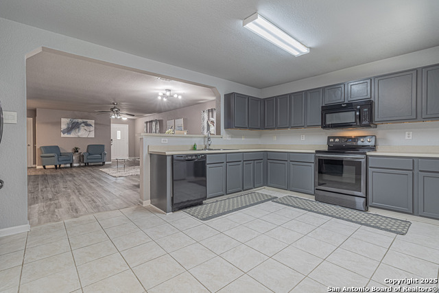 Image 15 of 35 For 7911 Saratoga