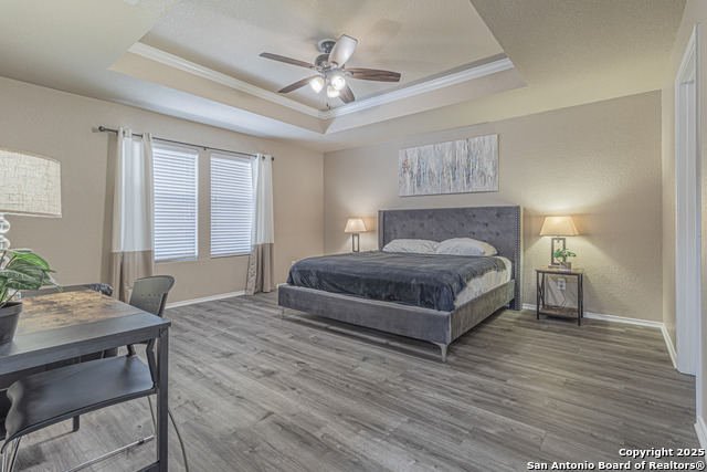 Image 18 of 35 For 7911 Saratoga