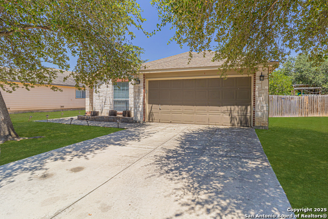 Image 2 of 35 For 7911 Saratoga