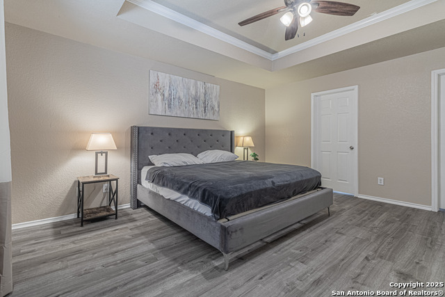 Image 20 of 35 For 7911 Saratoga