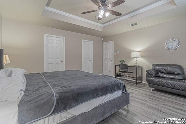 Image 21 of 35 For 7911 Saratoga