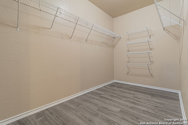 Image 25 of 35 For 7911 Saratoga