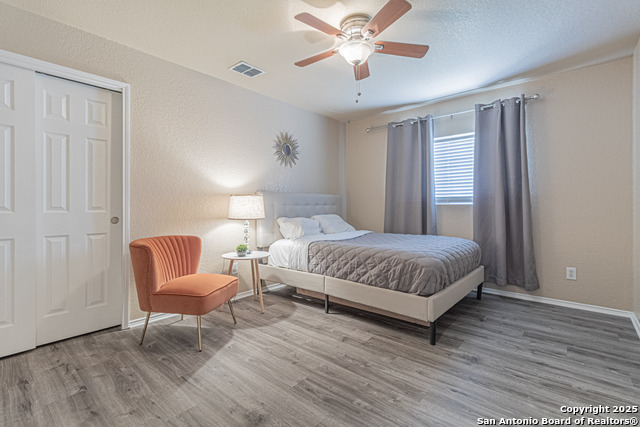 Image 29 of 35 For 7911 Saratoga