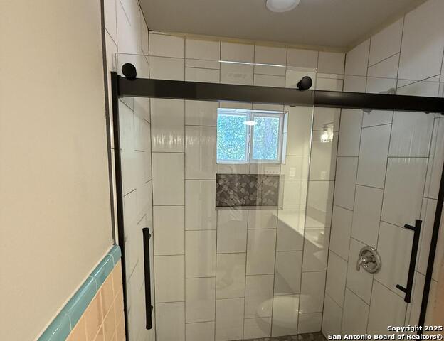 Image 15 of 22 For 4535 Moana