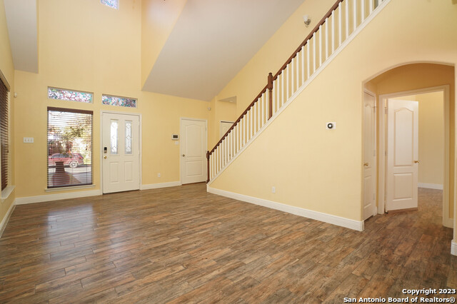 Image 5 of 25 For 1354 Crown Brook