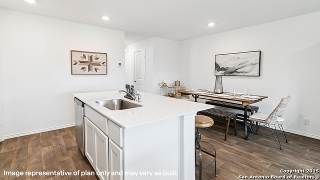 Image 10 of 39 For 5915 Cinnabar Corner