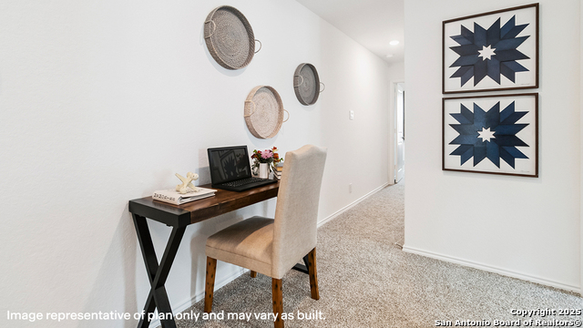 Image 18 of 39 For 5915 Cinnabar Corner