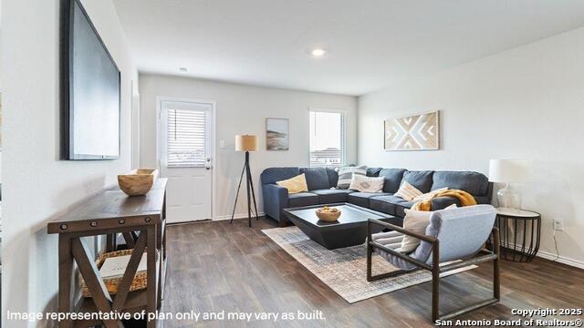 Listing photo id 17 for 12527 Ivory Pkwy