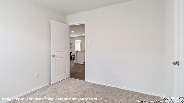 Listing photo id 25 for 12527 Ivory Pkwy