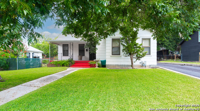 Details for 275 Mesquite, New Braunfels, TX 78130