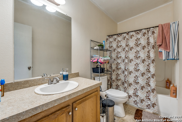 Image 19 of 29 For 13700 Judson Rd. #112