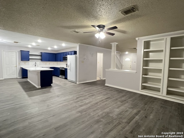 Image 4 of 17 For 9646 Limestone Pond