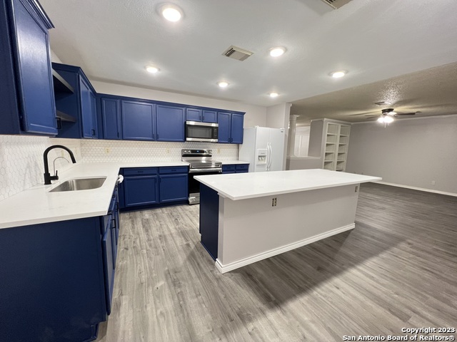 Image 7 of 20 For 9646 Limestone Pond