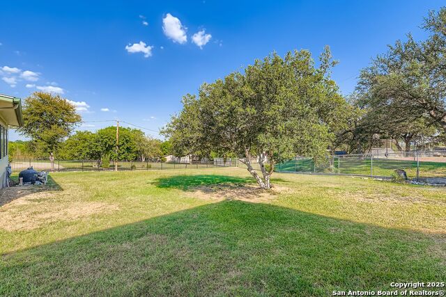 Image 25 of 29 For 6606 Laurel Hill