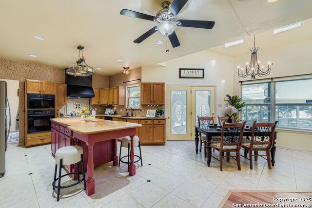Image 9 of 29 For 6606 Laurel Hill
