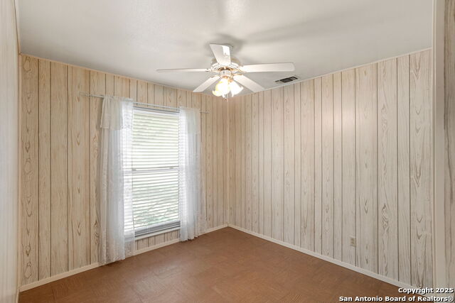 Image 12 of 16 For 443 River Road