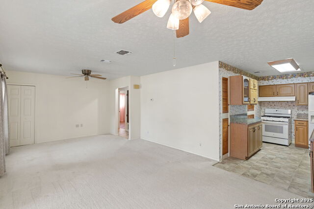 Image 3 of 16 For 443 River Road