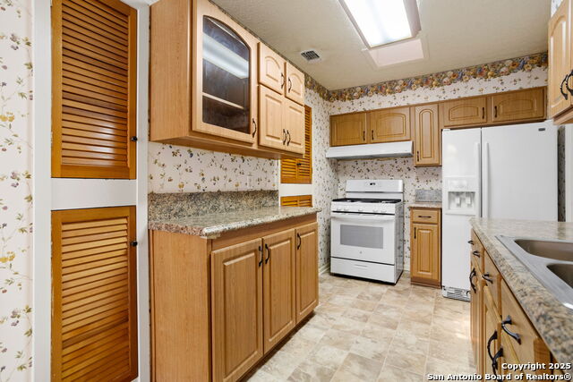 Image 5 of 16 For 443 River Road