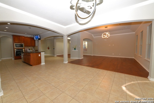 Image 19 of 49 For 2402 Cortona Mist