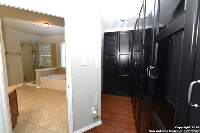 Image 28 of 49 For 2402 Cortona Mist