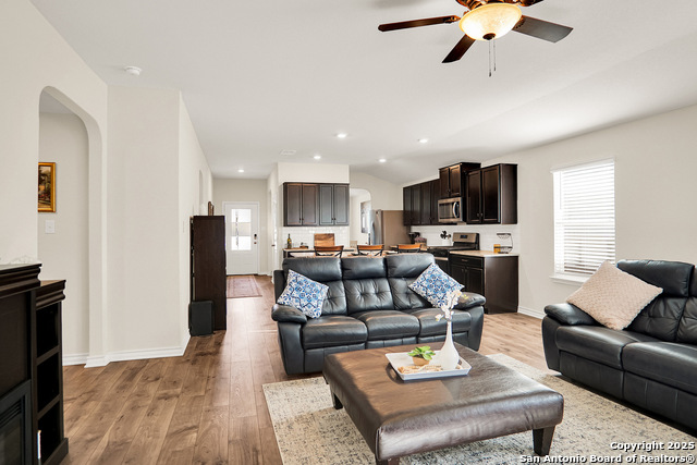 Image 5 of 20 For 13019 Minuet Sway