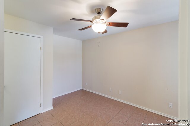 Image 18 of 23 For 5322 Medical  A-205