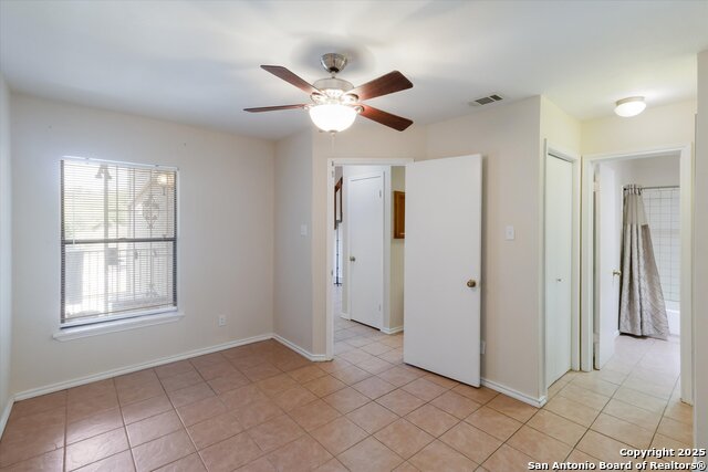 Image 19 of 23 For 5322 Medical  A-205