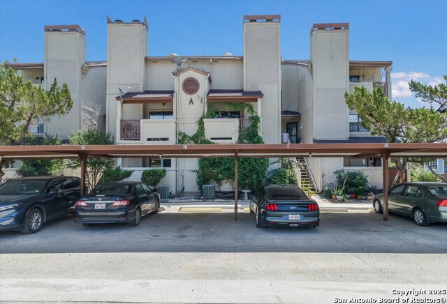 Image 2 of 23 For 5322 Medical  A-205