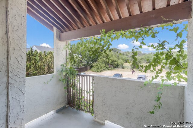 Image 22 of 23 For 5322 Medical  A-205