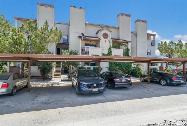 Image 3 of 23 For 5322 Medical  A-205