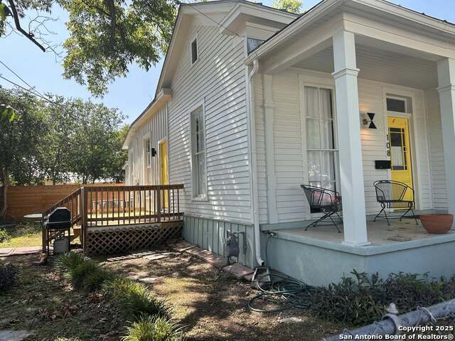 Image 2 of 19 For 108 San Arturo