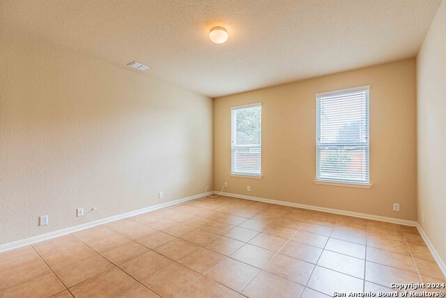 Image 22 of 43 For 8922 Weimer  