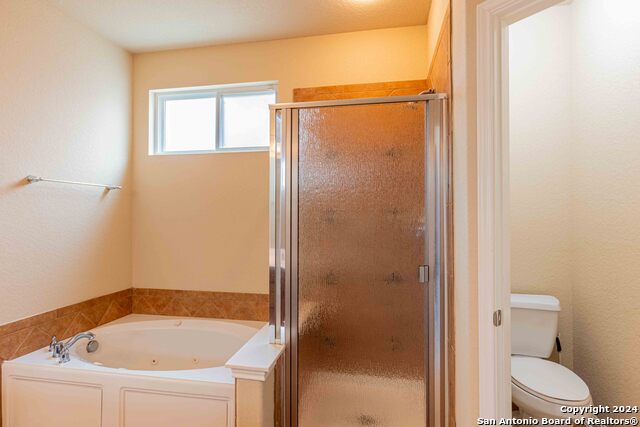 Image 26 of 43 For 8922 Weimer  