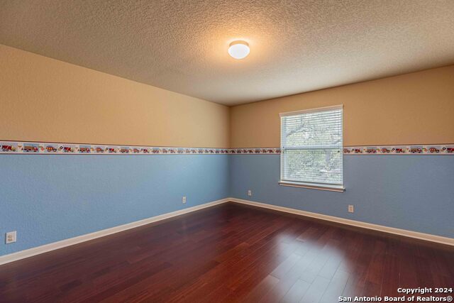 Image 42 of 43 For 8922 Weimer  