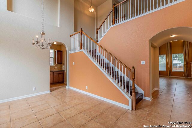 Image 5 of 43 For 8922 Weimer  