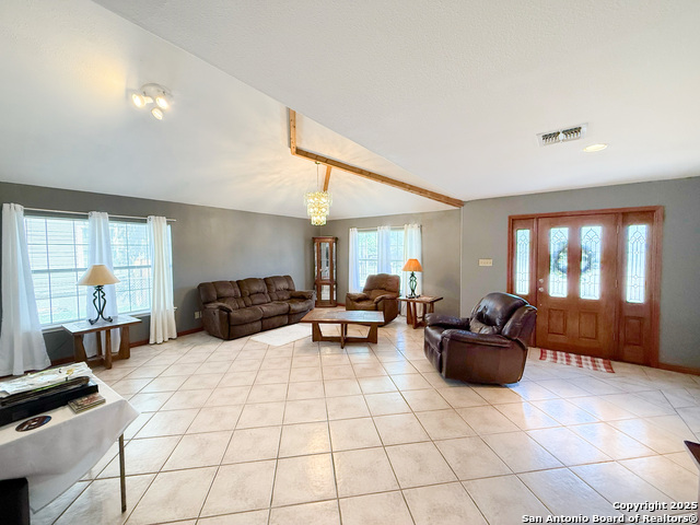Image 6 of 49 For 710 Baetz Blvd. W